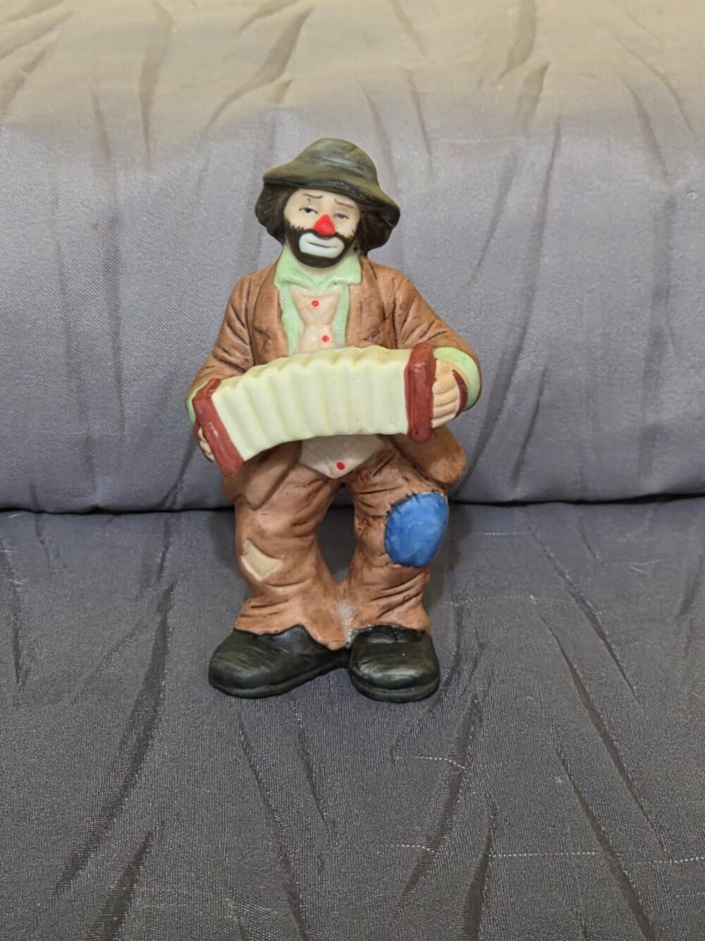 Vintage Flambro Emmet Kelly Jr. Figurine. Marked R